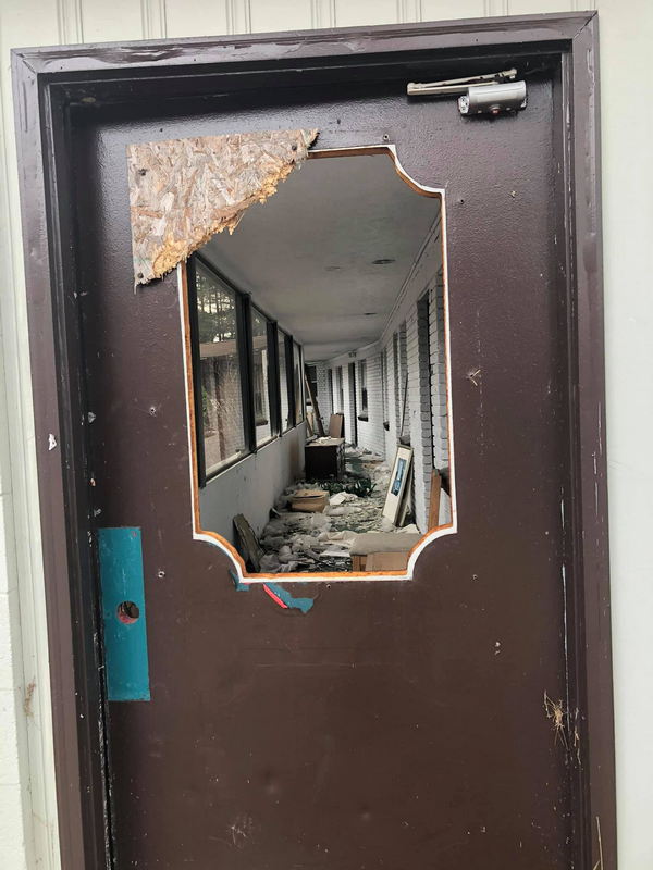 Hospitality House Motel (Marshall Motel) - From Steven Gauld On Facebook